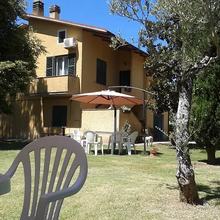 La Quiete Bed and Breakfast Φολίνιο
