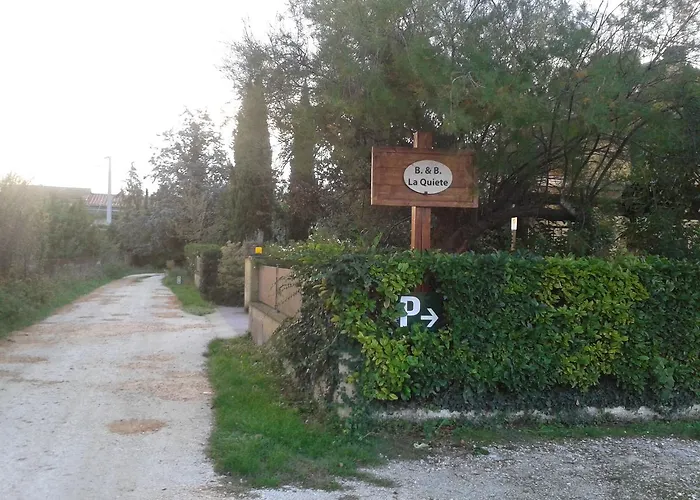 La Quiete Couette-café Foligno